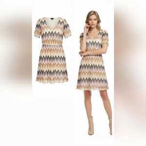 Tacera SZ L Colorful NWT Cut Out Back Chevron Short Sleeve Knee Length Dress